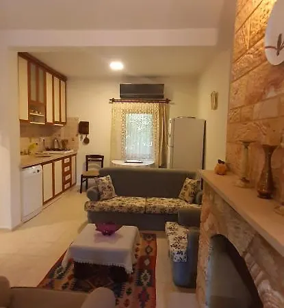 Апартаменты 250m To The - Fully Furnished - Fast Wi-fi *